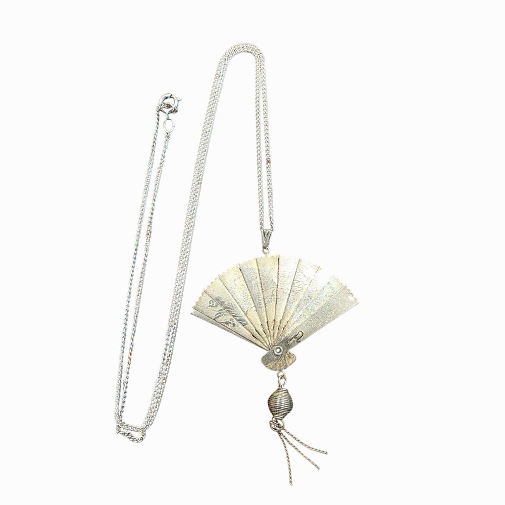 Vintage Silver Tone Etched Folding Fan Pendant Necklace Crane Floral Tassel 24in